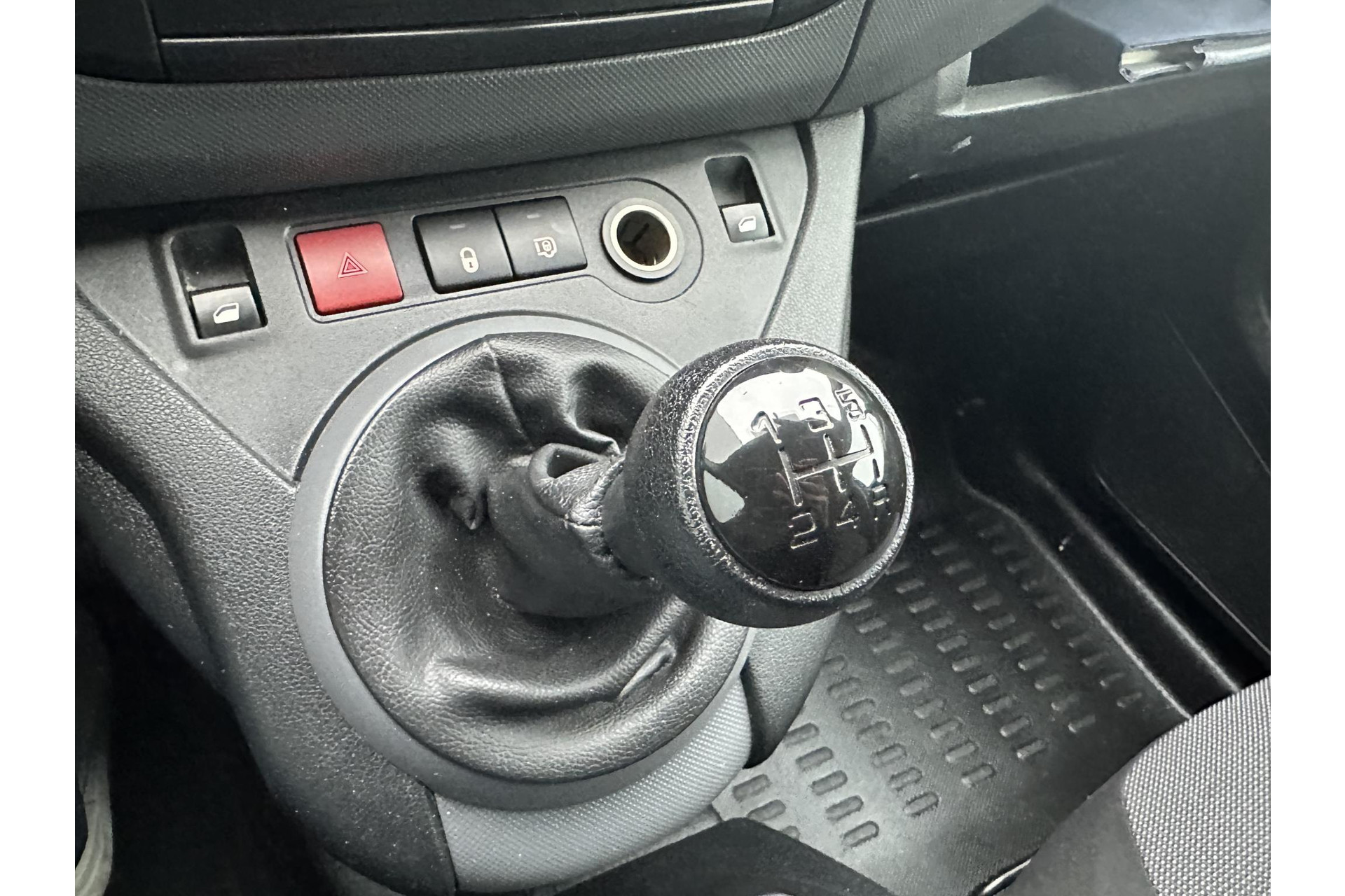 Peugeot Partner 120 1.6 BlueHDi 75 L1 Premium*AIRCO*CRUISE*PDC*